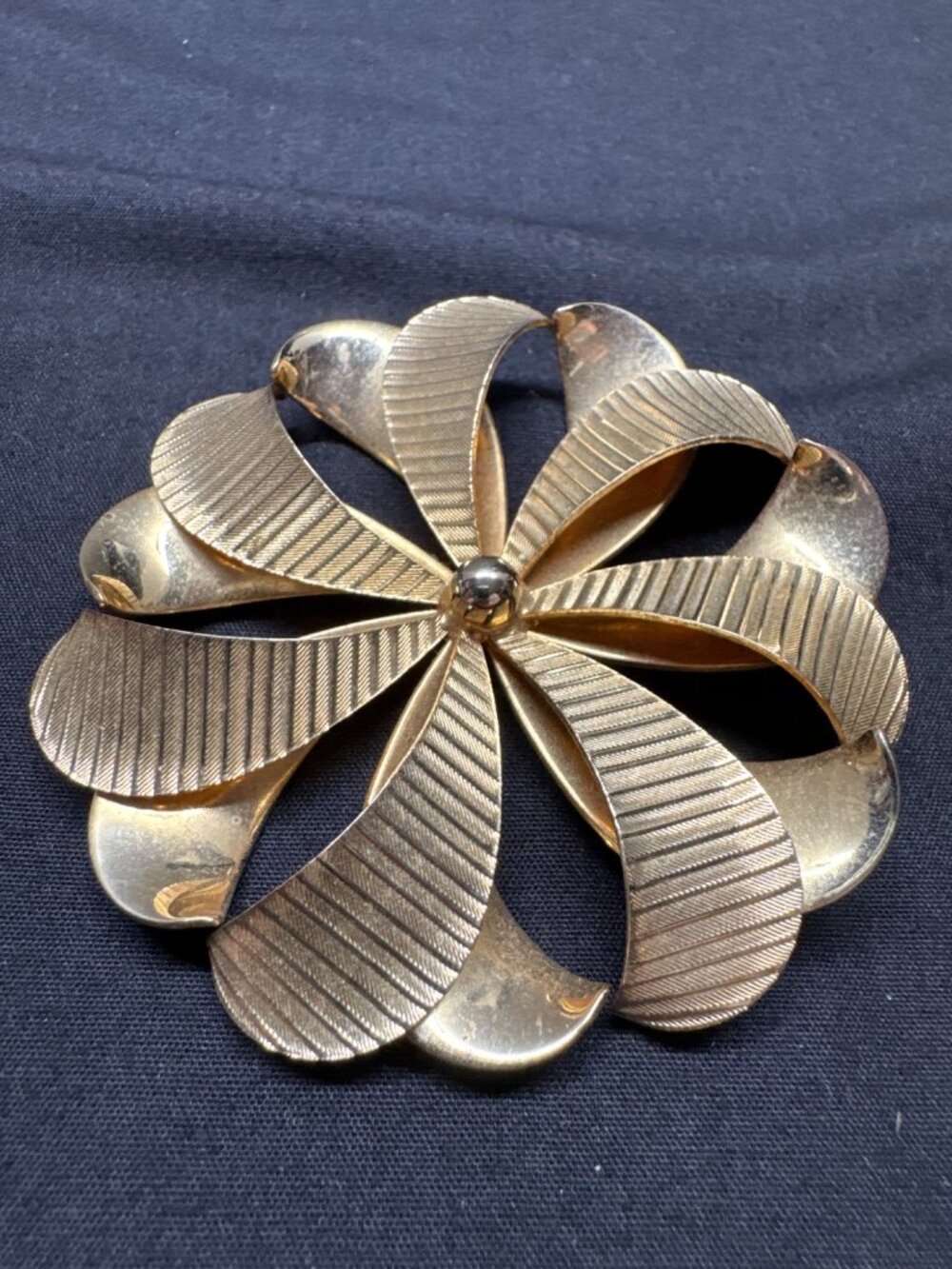 Vintage Marvella Gold-Tone Textured Flower Brooch Pin 3 Inches Wide Mid-Century